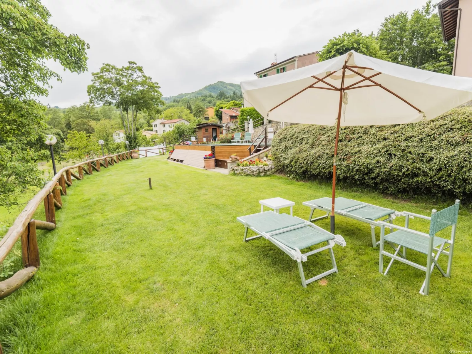 'Case Cioni-Focolare'.-Buiten