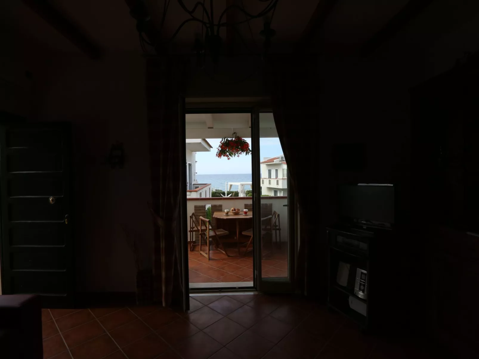 Appartement in Marchesana mit Großer Terrasse-Image-tags.info