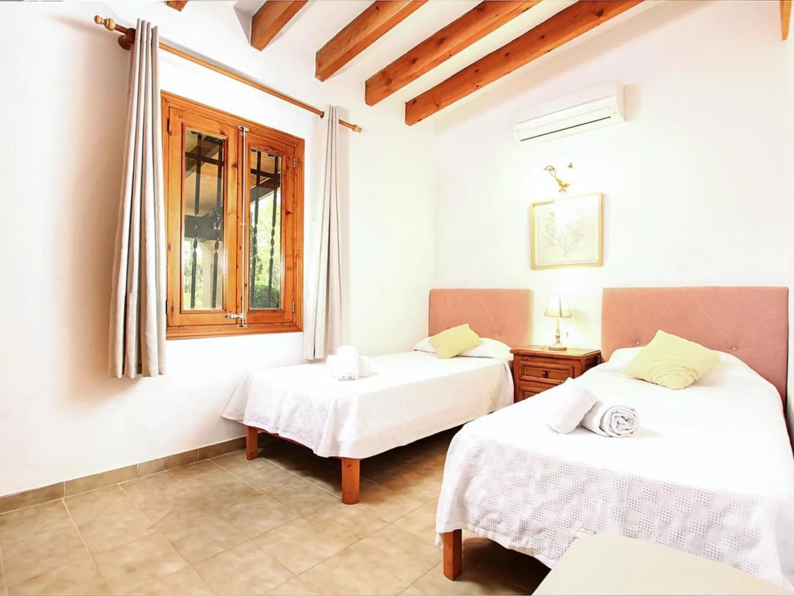 Tolle Ferienvilla Barraca mit privatem Pool-Binnen