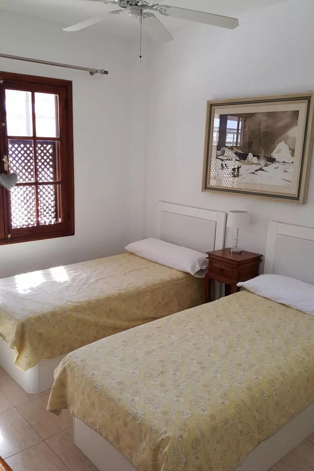 Wohnung mit Aussicht auf Meer und Klippen-Binnen