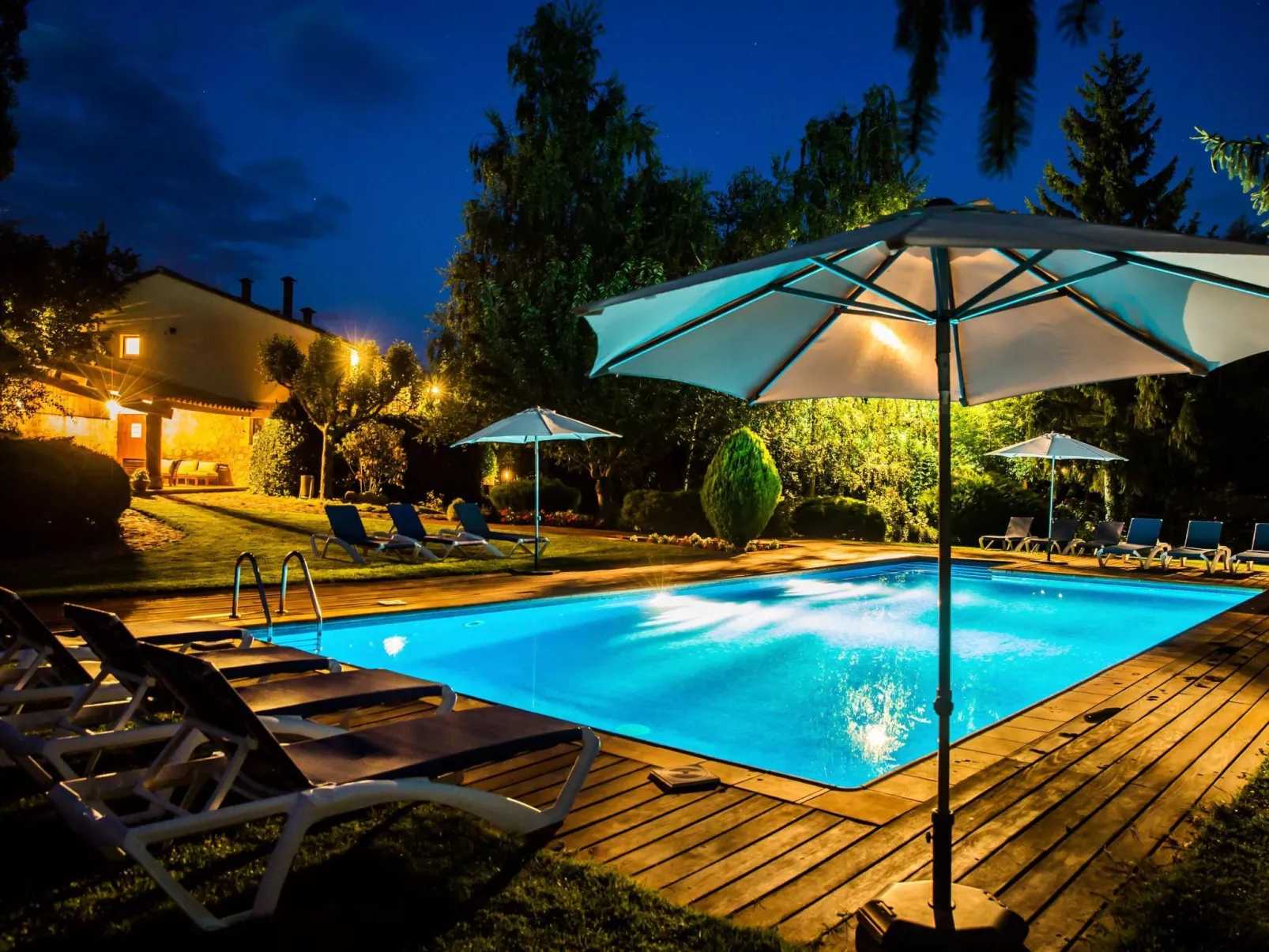 "Cobert del Carro".-Buiten