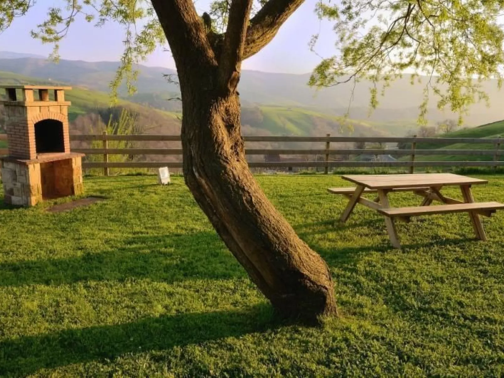 Fachwerkhaus mit Garten - Image-tags.info