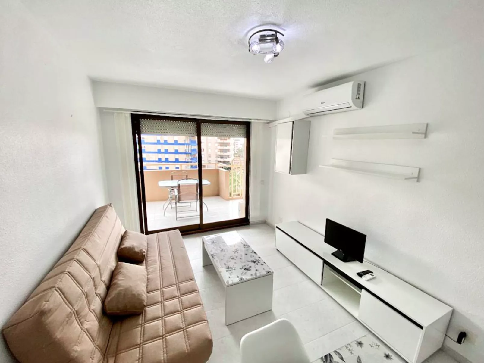 Rivera Wohnung mit Meerblick-Binnen