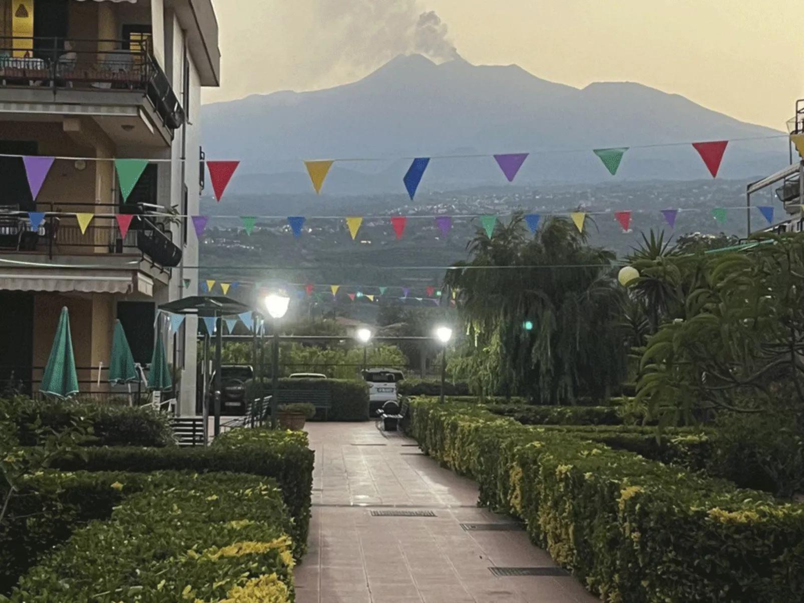 Wohnung "Etna Marine Garden"-Buiten