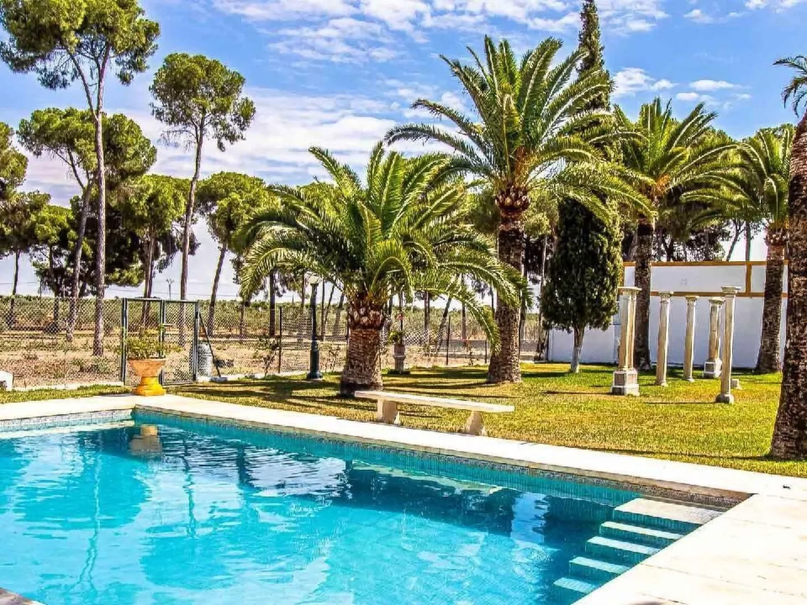 Hacienda El Corchuelo-Image-tags.info