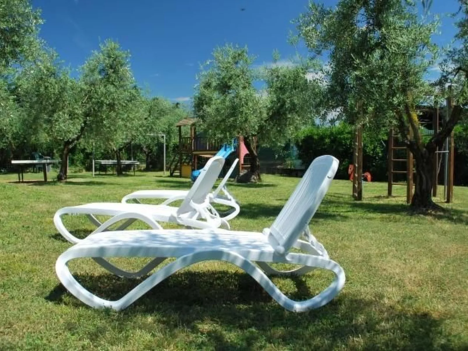 Auf zwei Ebenen-Buiten