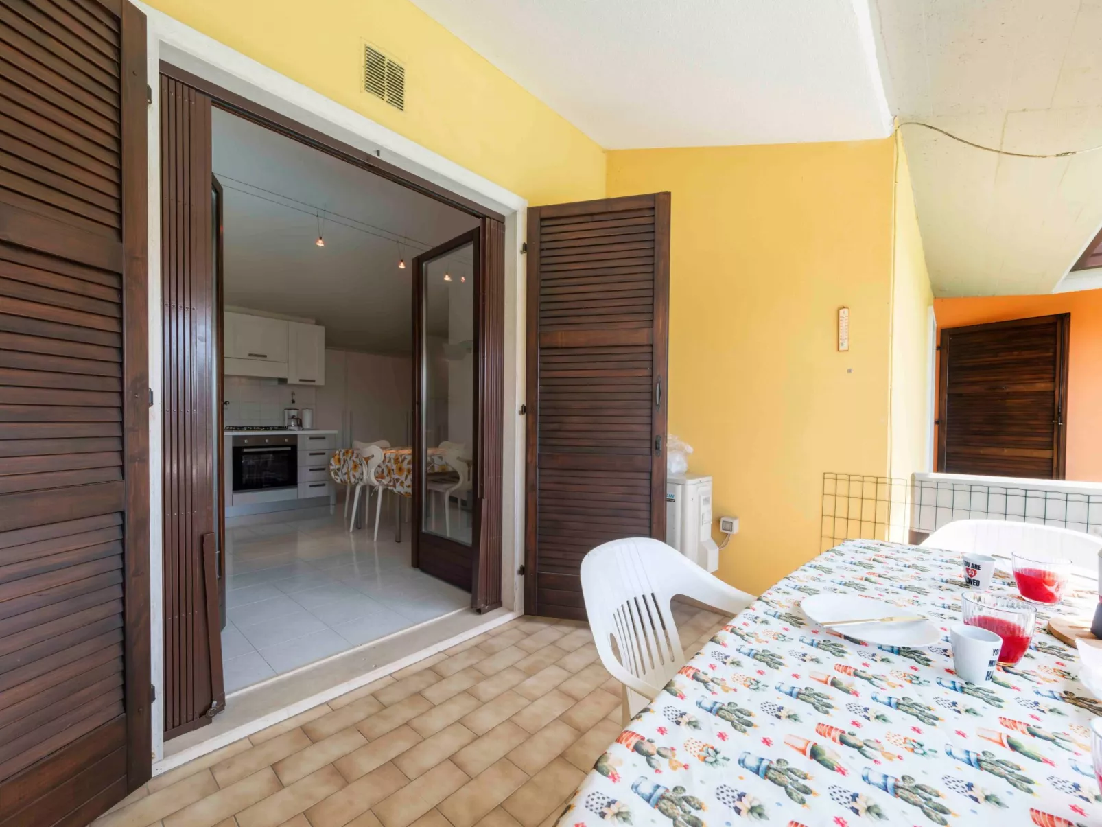 La Palma - Apartment mit Balkon und Poolblick-Image-tags.info