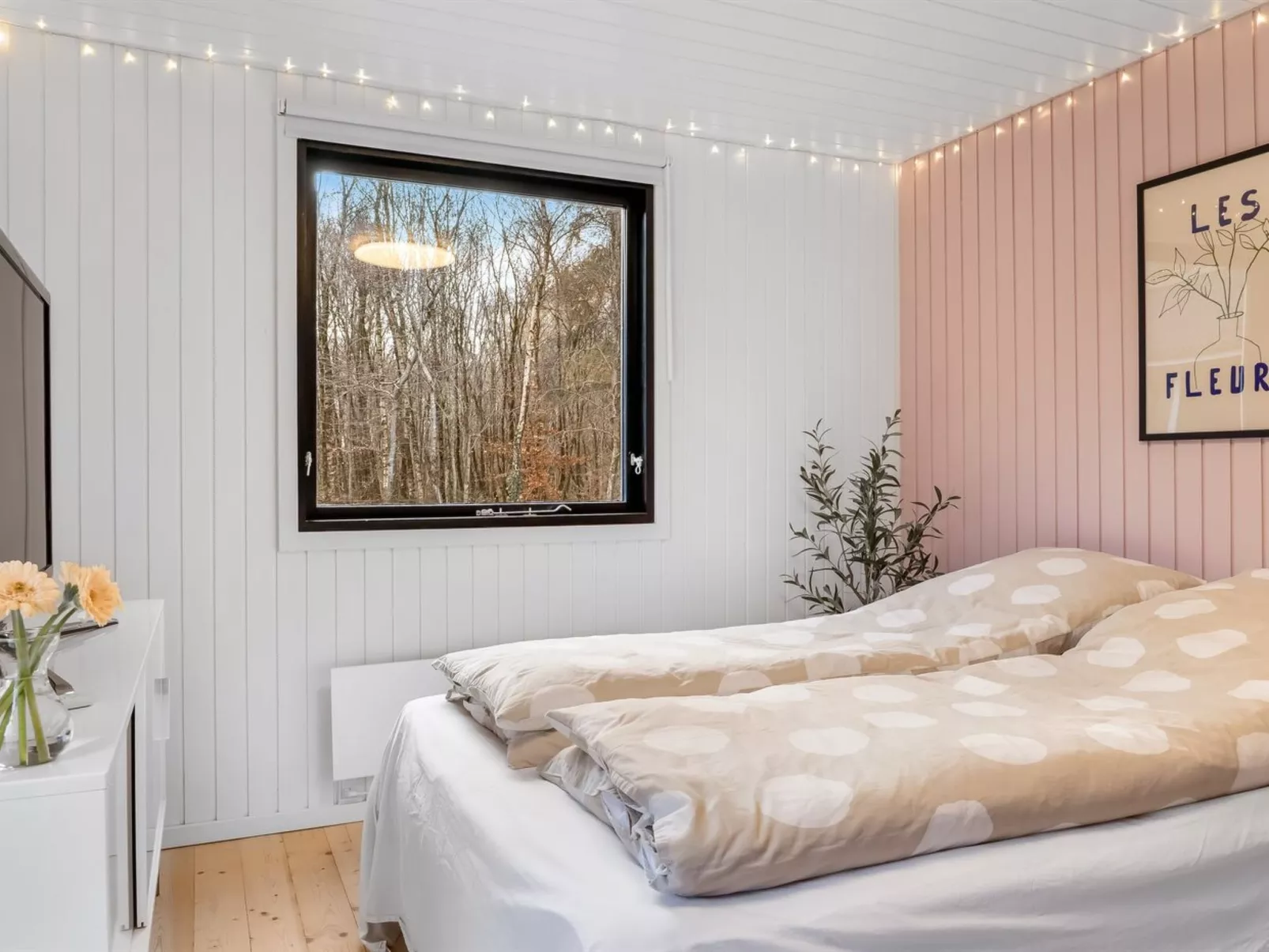 "Dreng" -  from the sea-Binnen