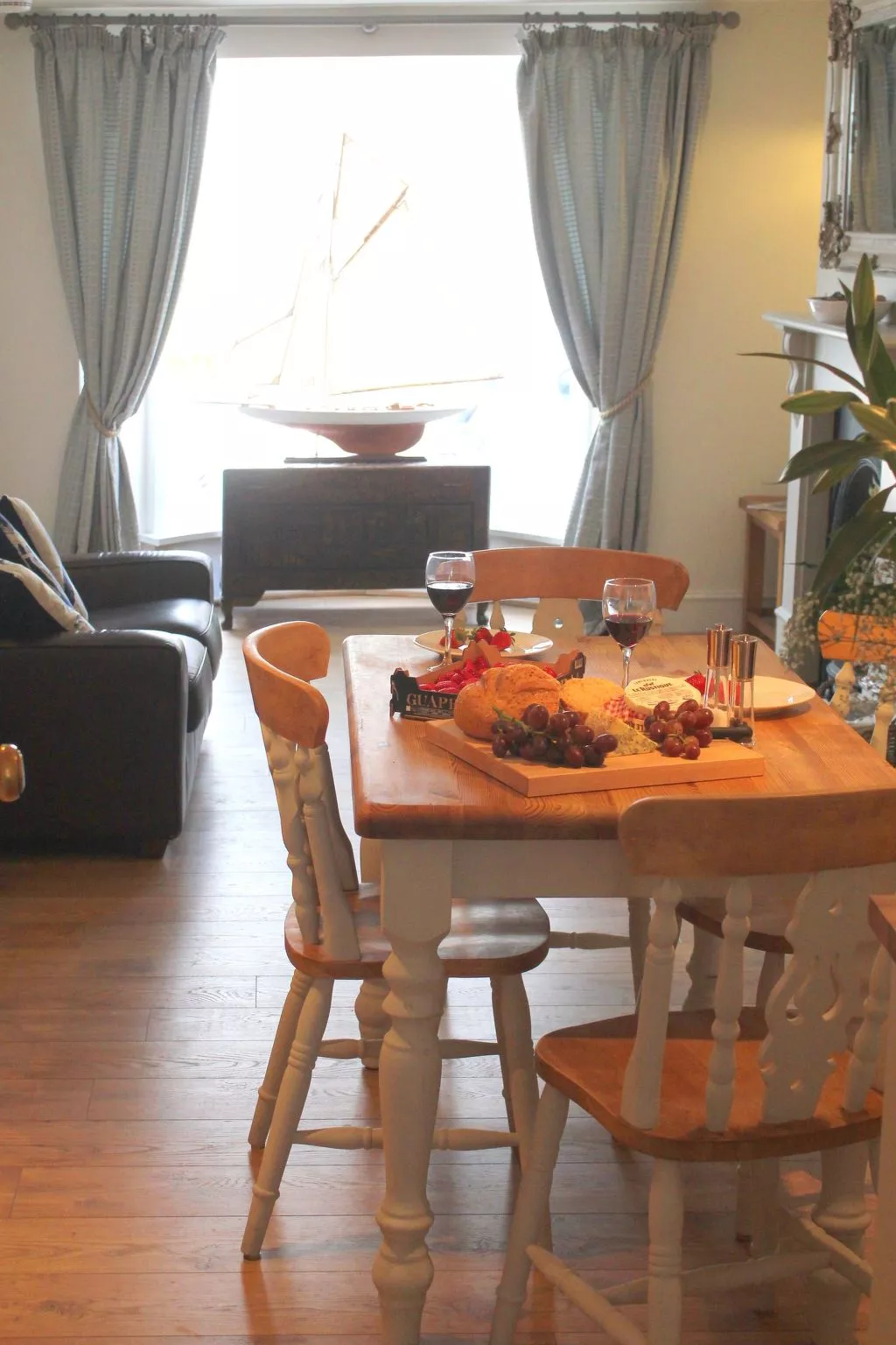 Captains Cabin-Image-tags.info