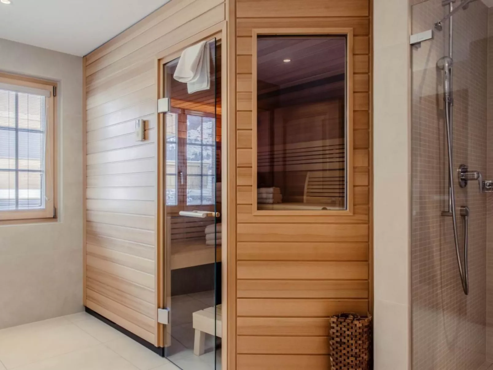 Chalet La Gioventu mit Spa-Bereich-Image-tags.info