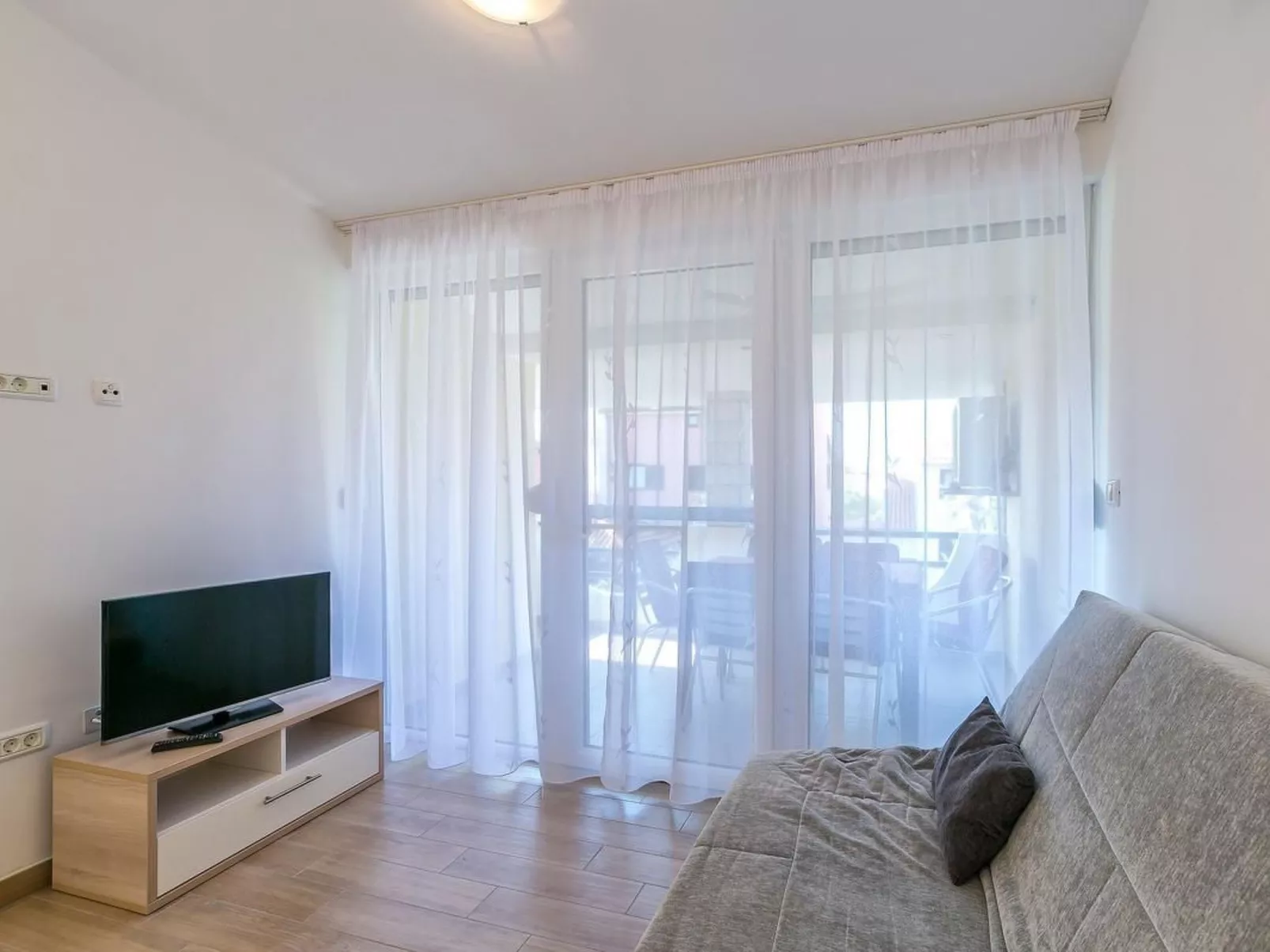 Für 5 Personen ca. 50 m&sup2; in Medulin, Istrien (Medulin und Umgebung)-Binnen