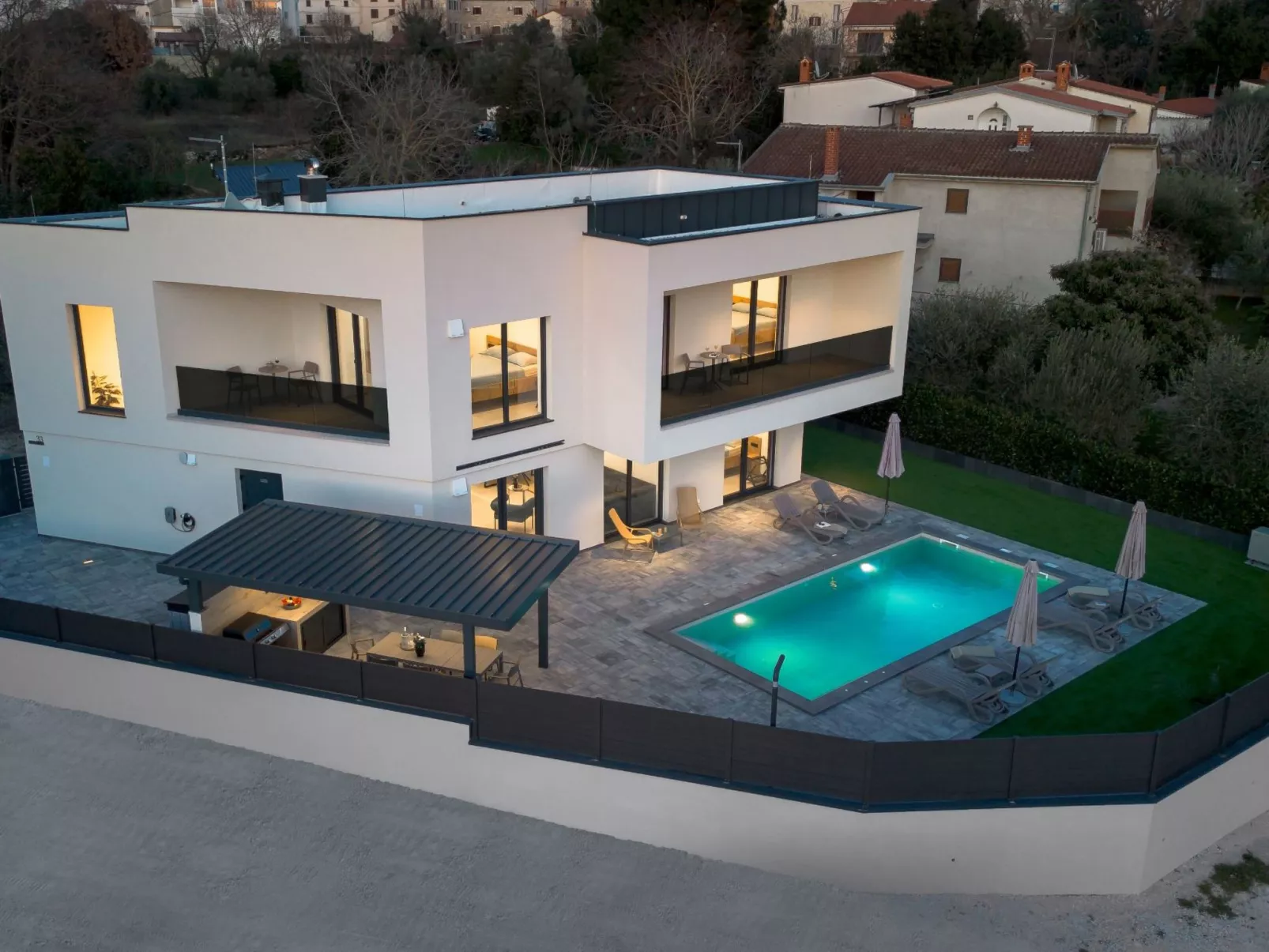 Ferienvilla "Villa Mila" mit eigenem Pool-Binnen