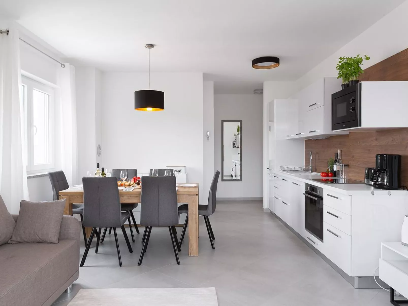 Wohnung "Brajdine - Ema" mit Balkon-Binnen