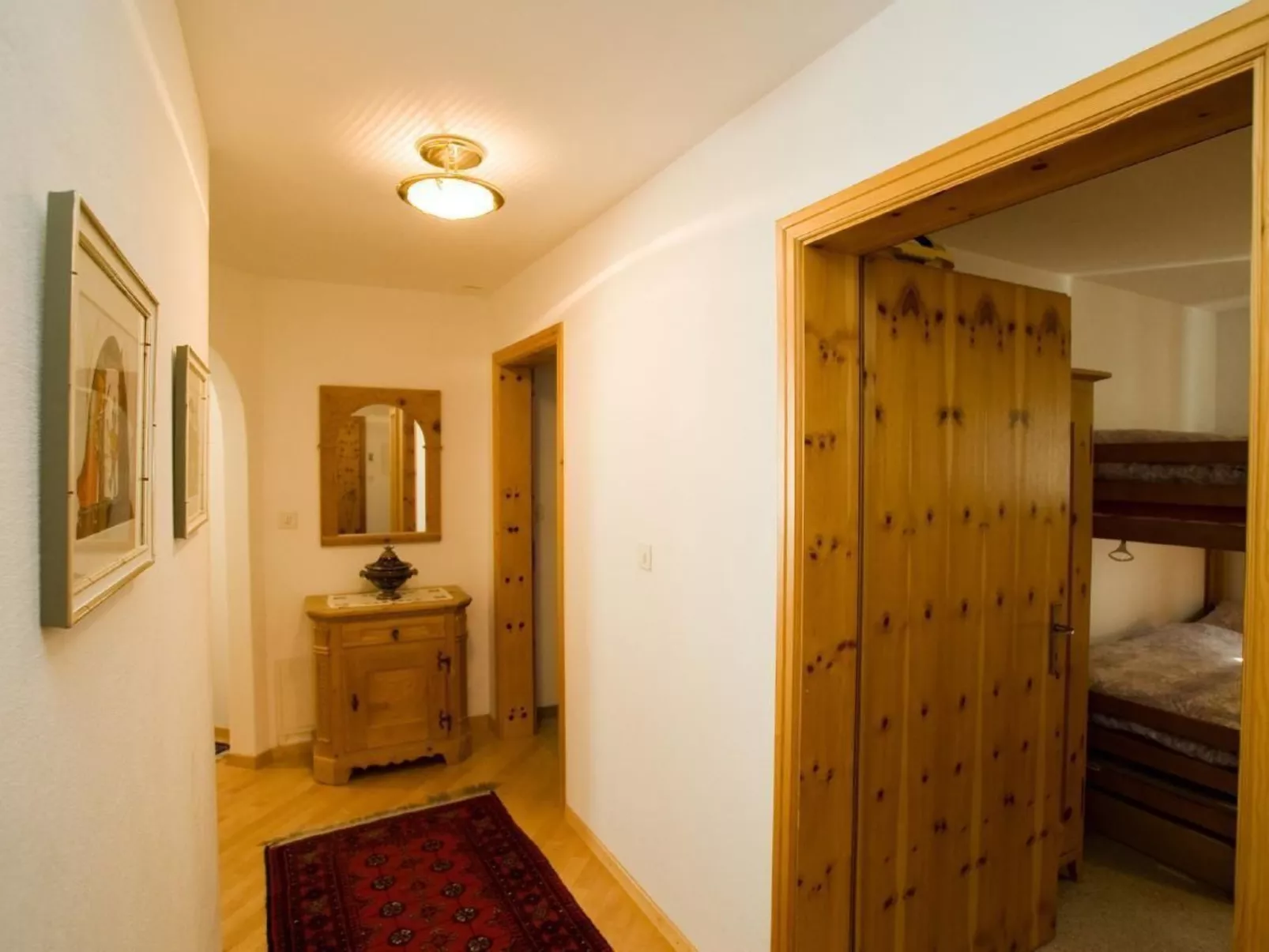 Chesa Aquileja Trüb-Binnen