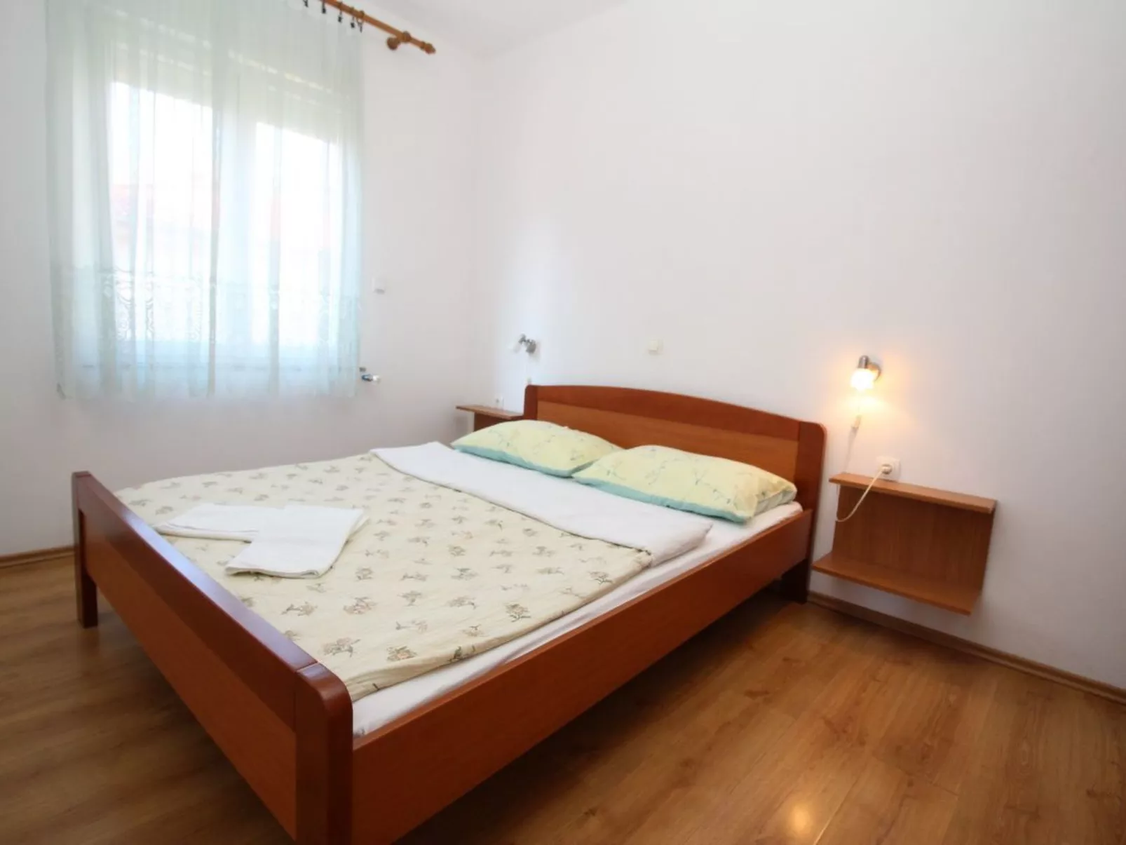 In Baška mit Eigenem Balkon-Binnen