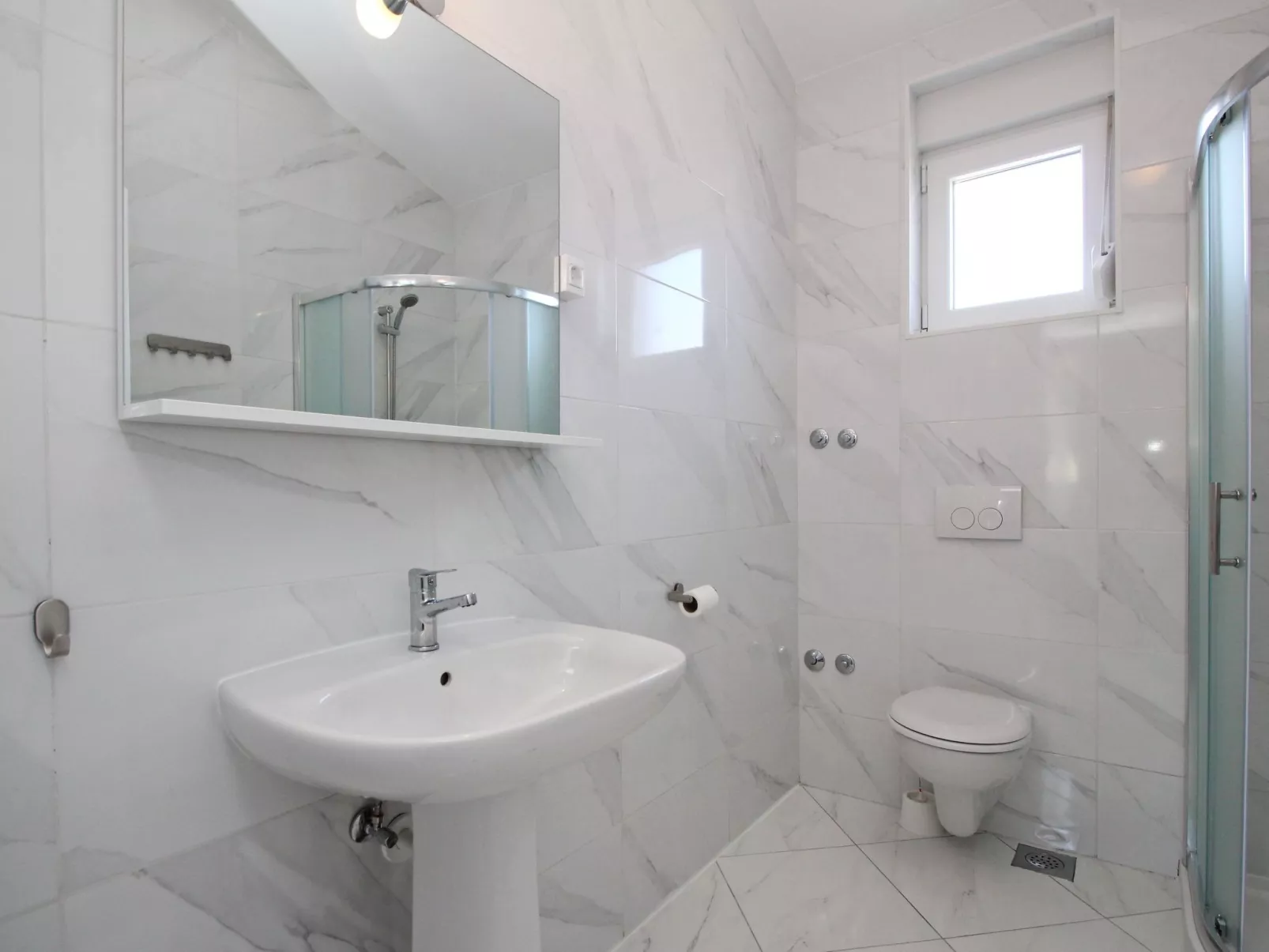 In Baška mit Eigenem Balkon-Binnen