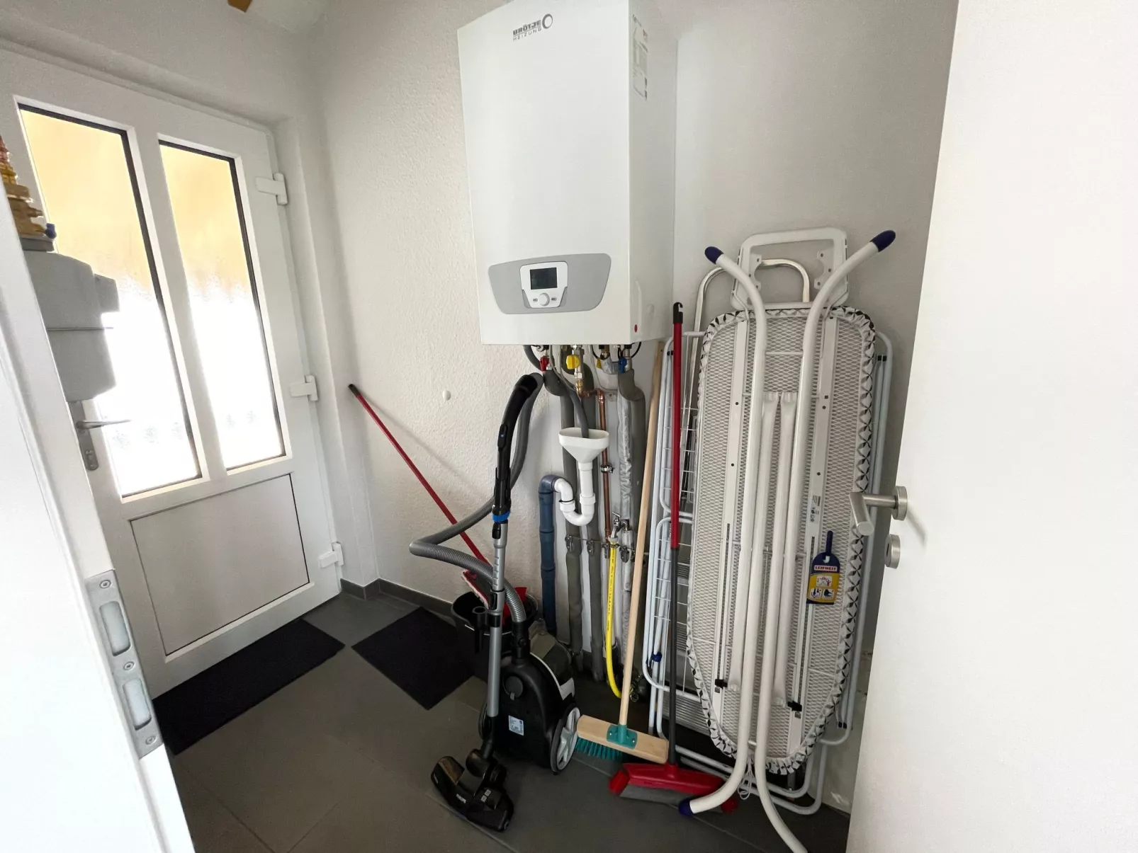 G1 Eingezäuntes Haus mit Kamin in Eckwarderhörne-Binnen