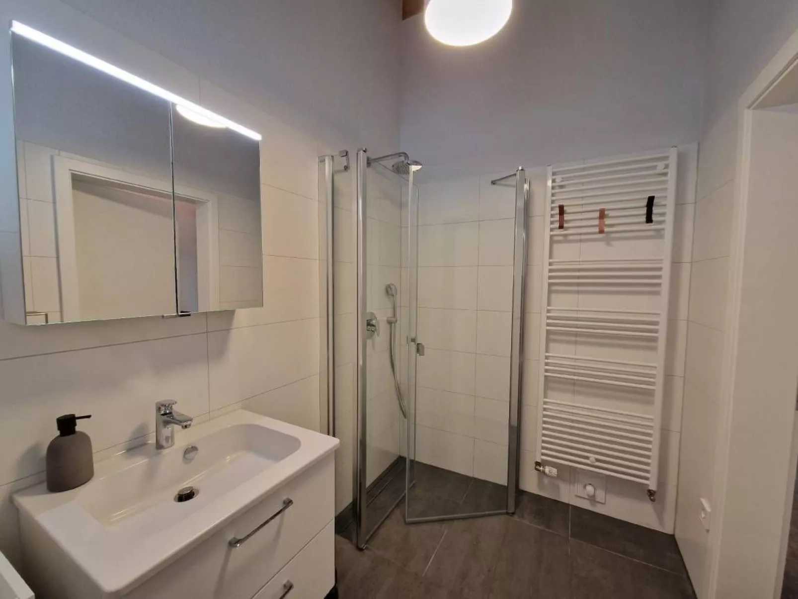 G20 Ferienhaus mit Wintergarten in Eckwarderhörn-Binnen