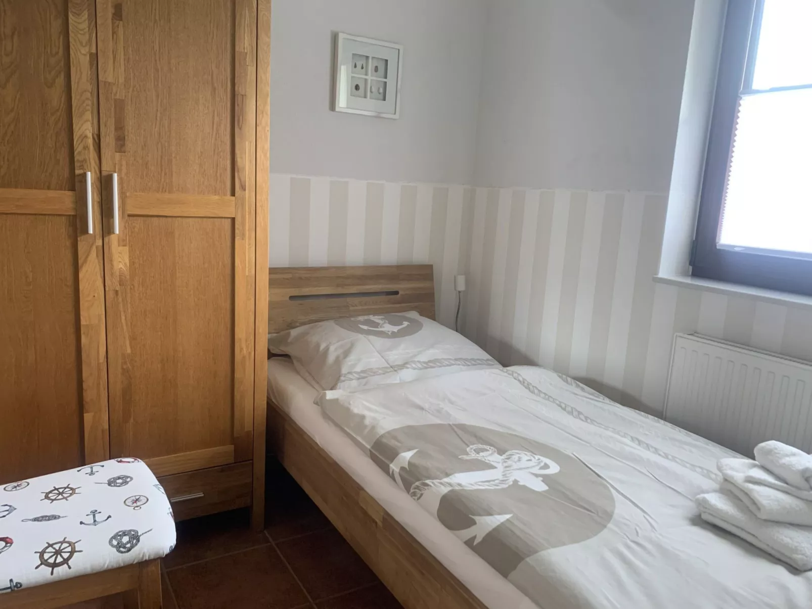 M1 Ferienhaus mit Garten, Terrasse und Carport-Binnen