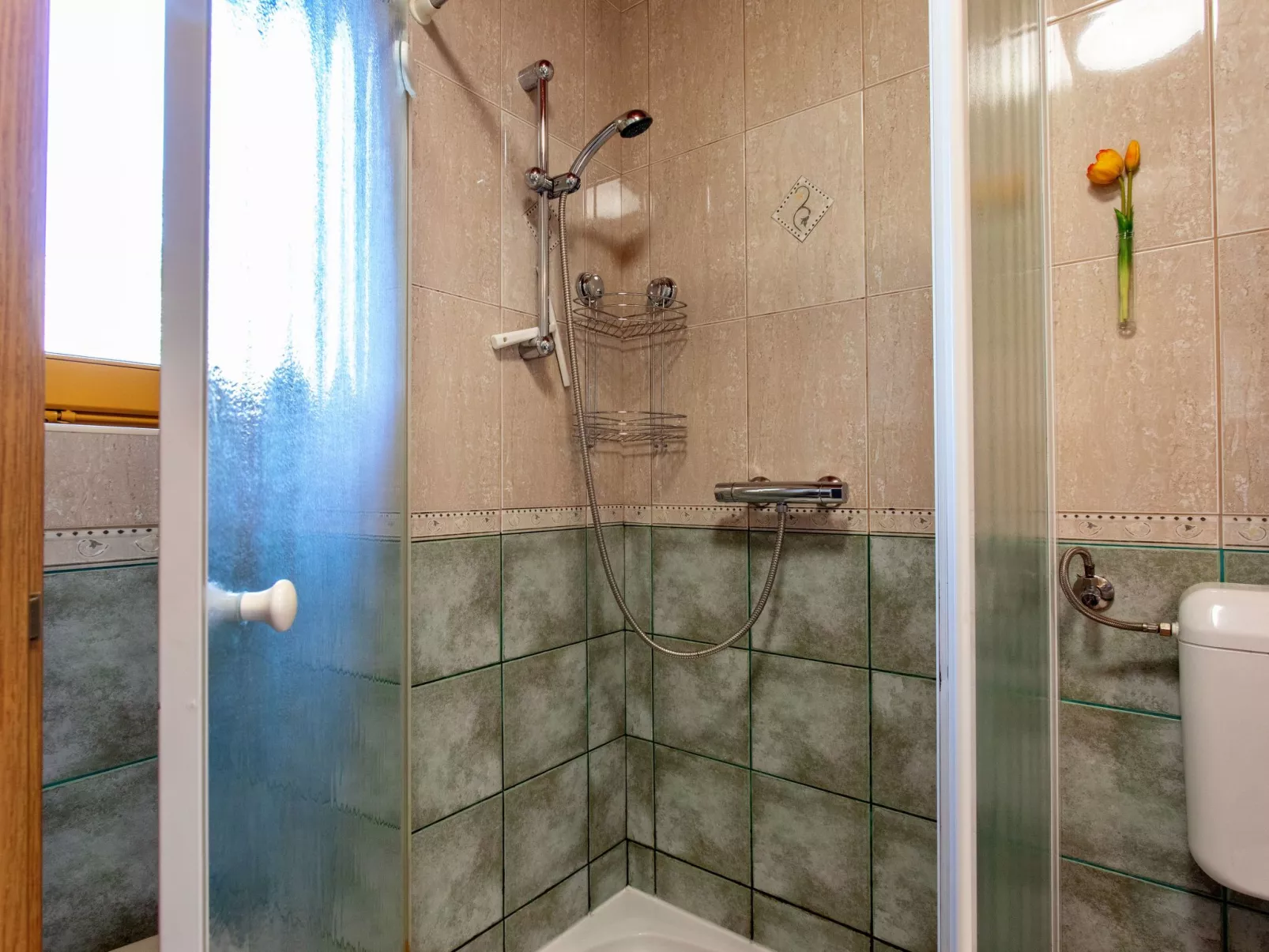 "Schmetterlingsplatz"-Binnen