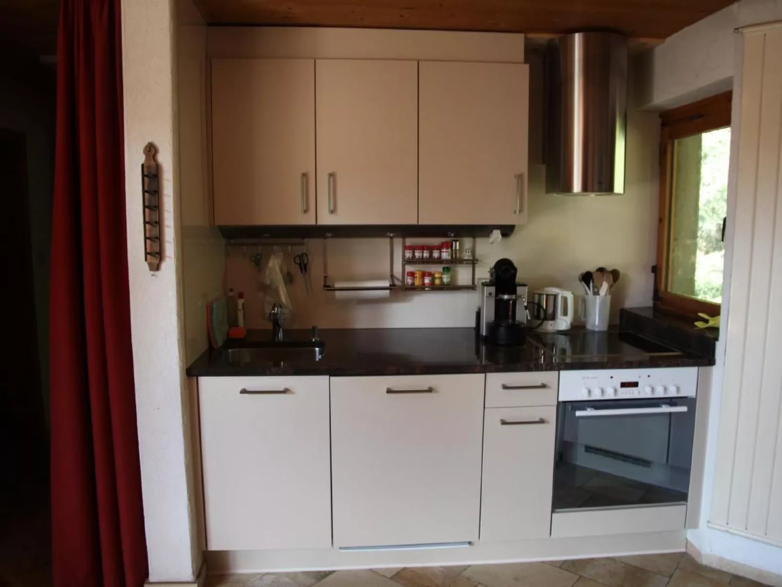 Haus Basilisk / Obere Wohnung für 5 Personen-Binnen