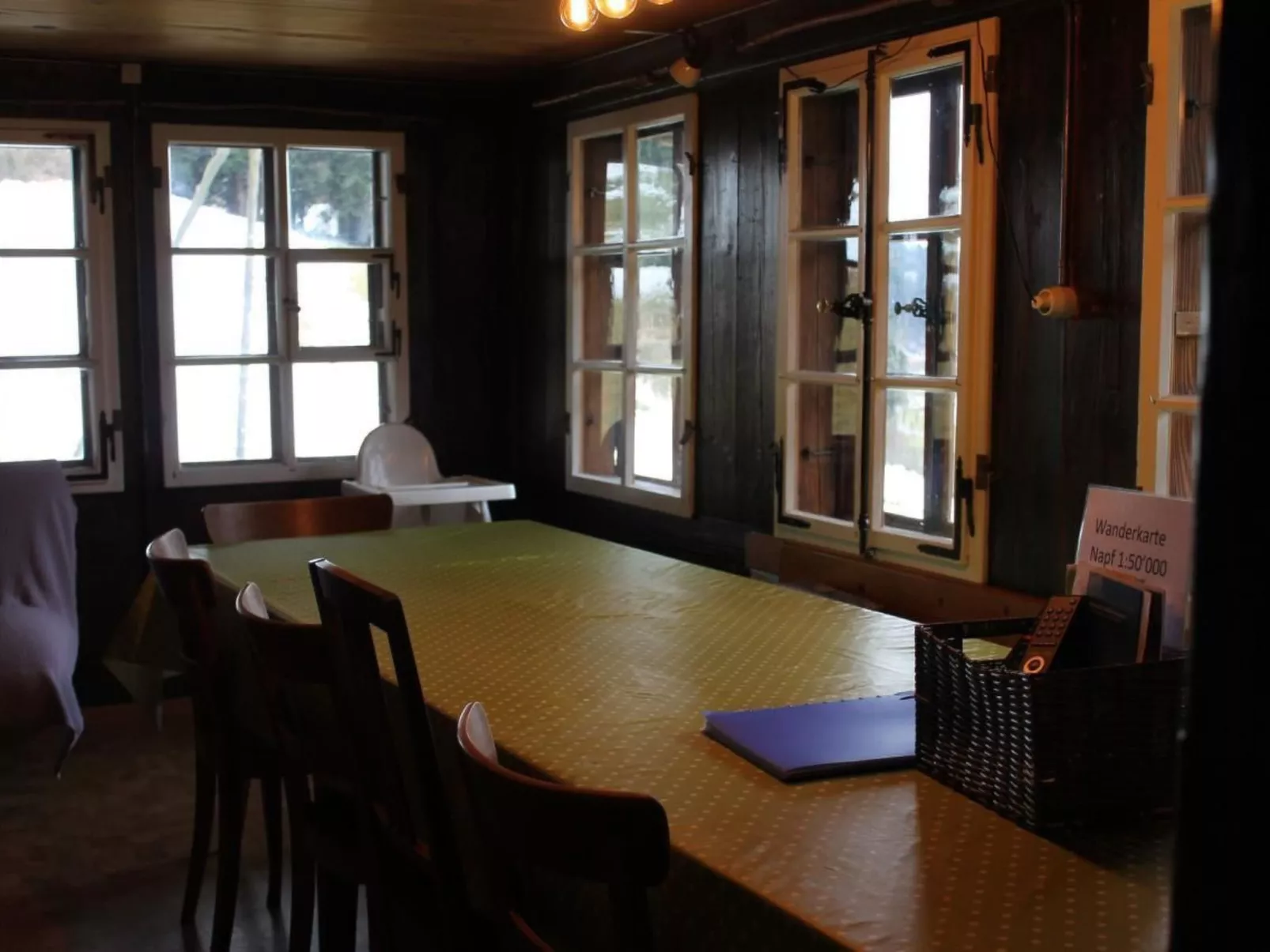 Antikes Ferienhaus-Binnen