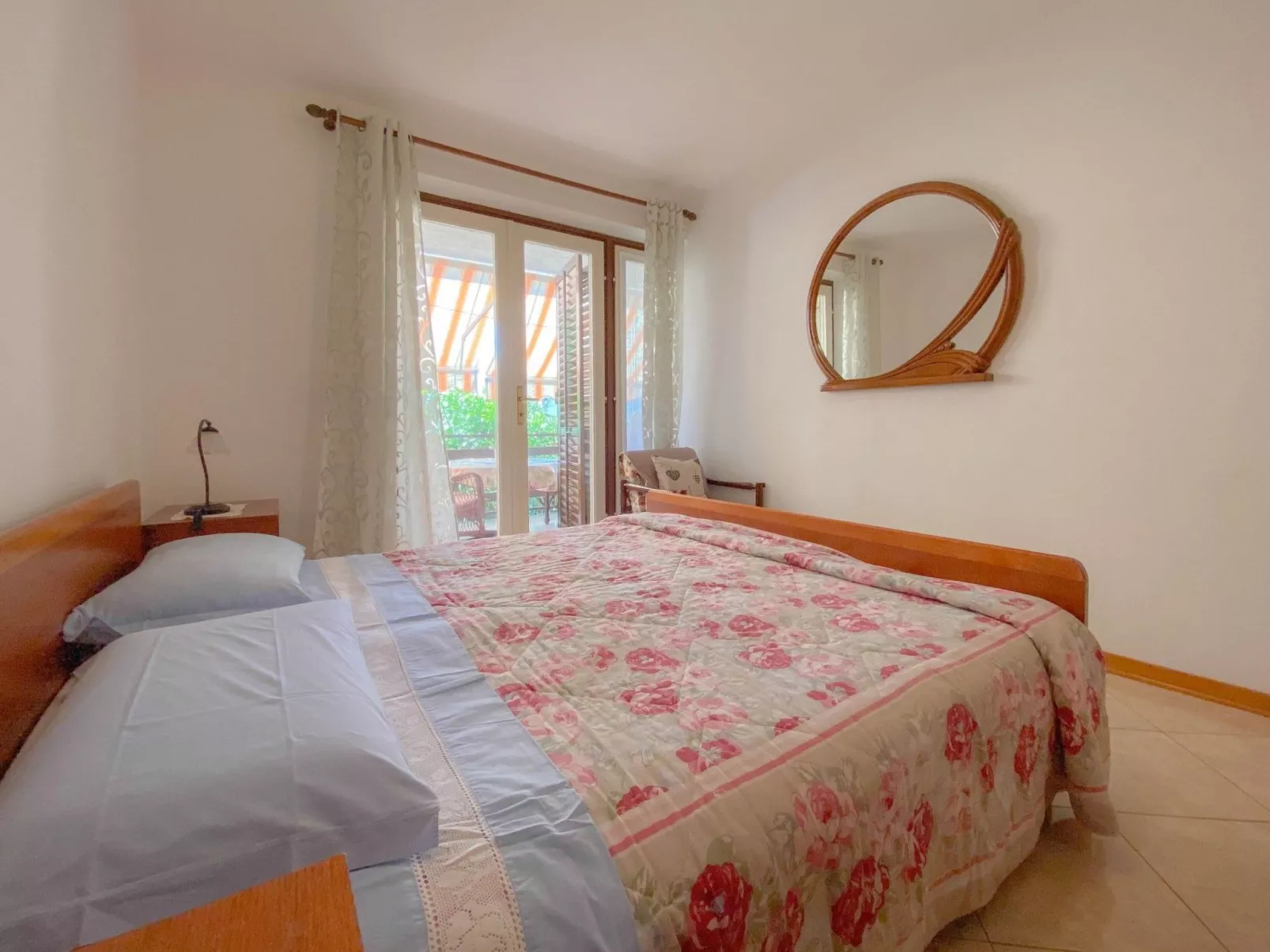 Vinka in Strandnähe-Image-tags.info