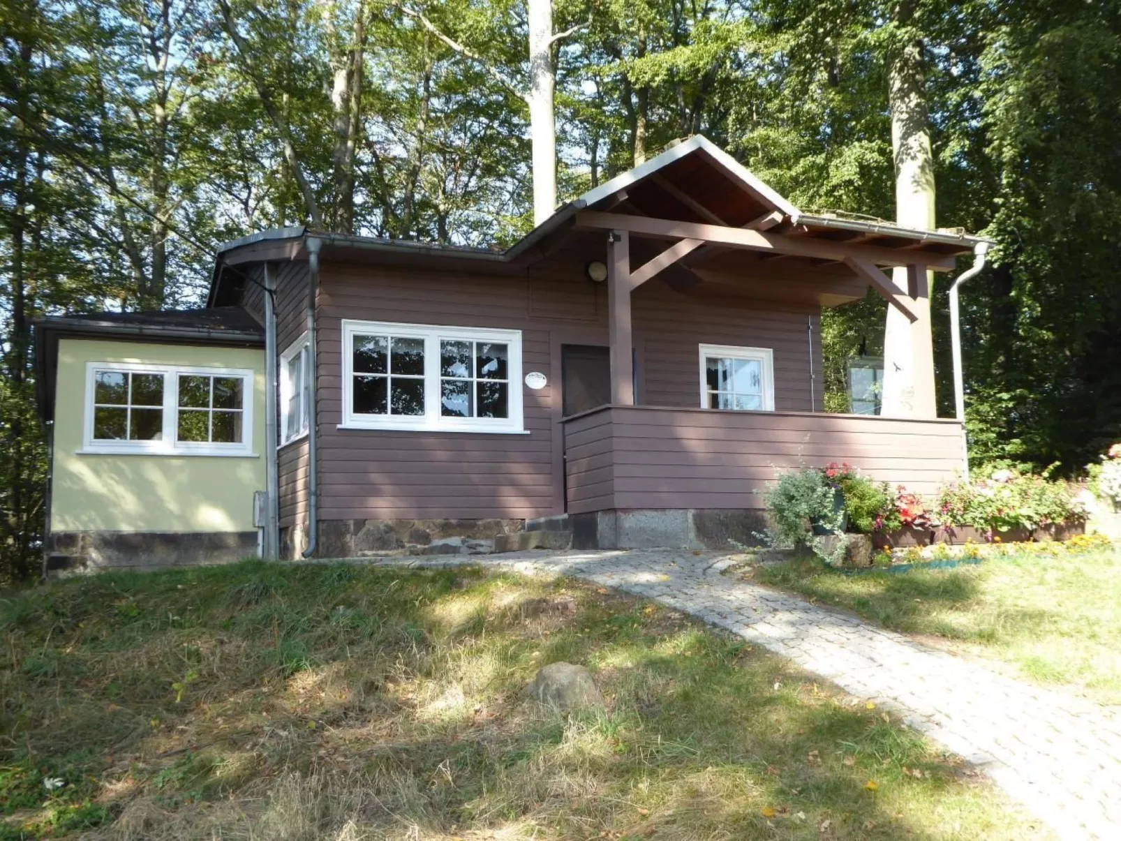 Mit Blick auf die Berge-Image-tags.info