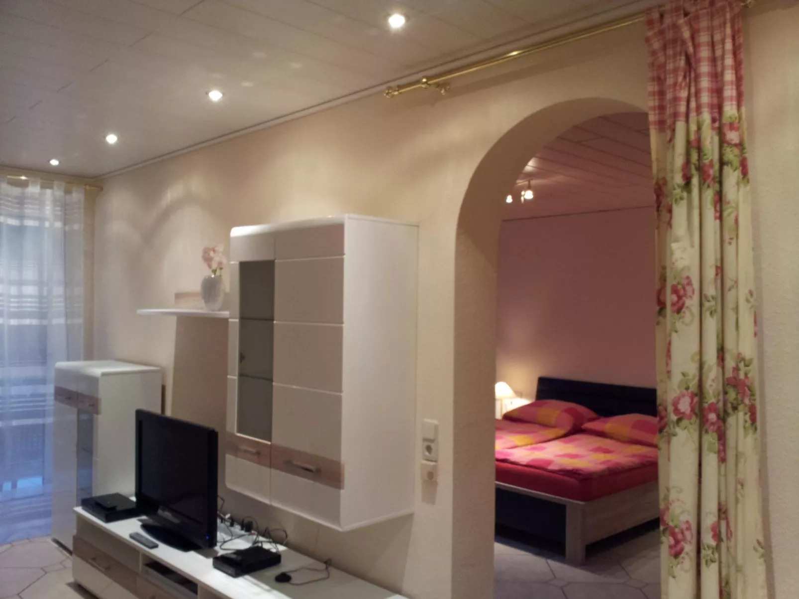 Doppelappartement Privater Zugang zur Sauna und Garten-Image-tags.info