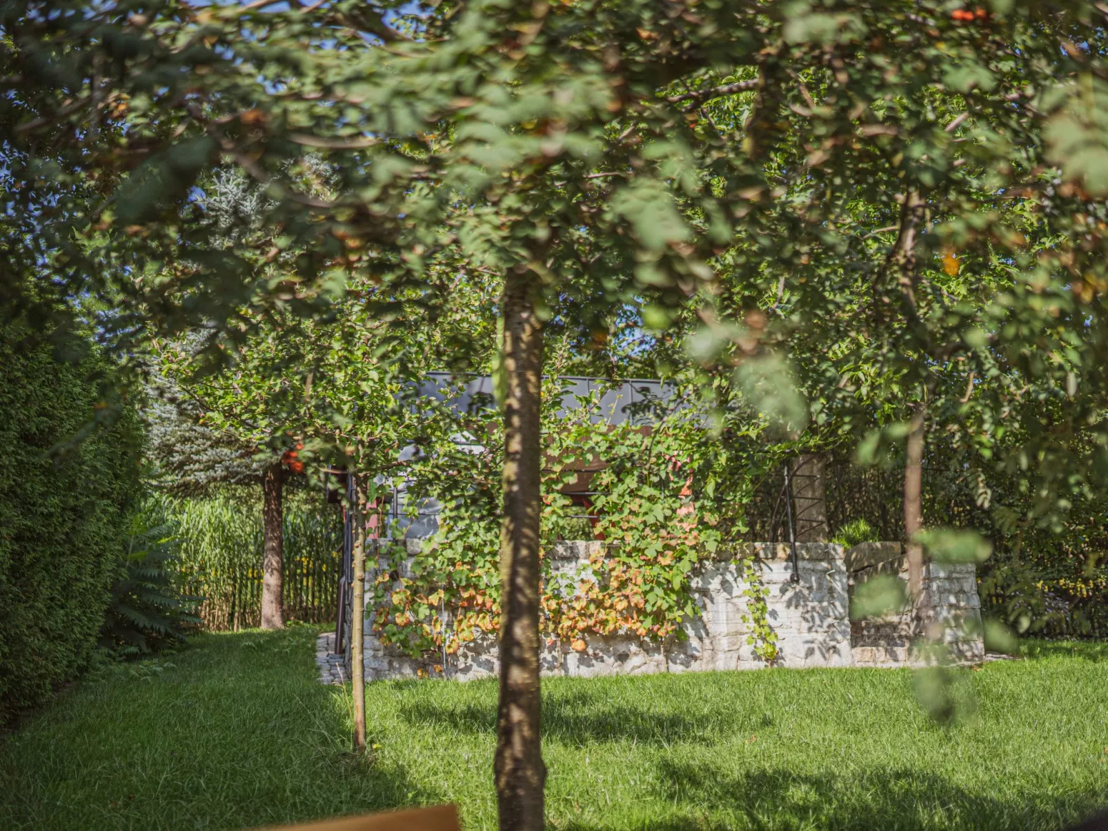 Dom Ogrodnika-Buiten