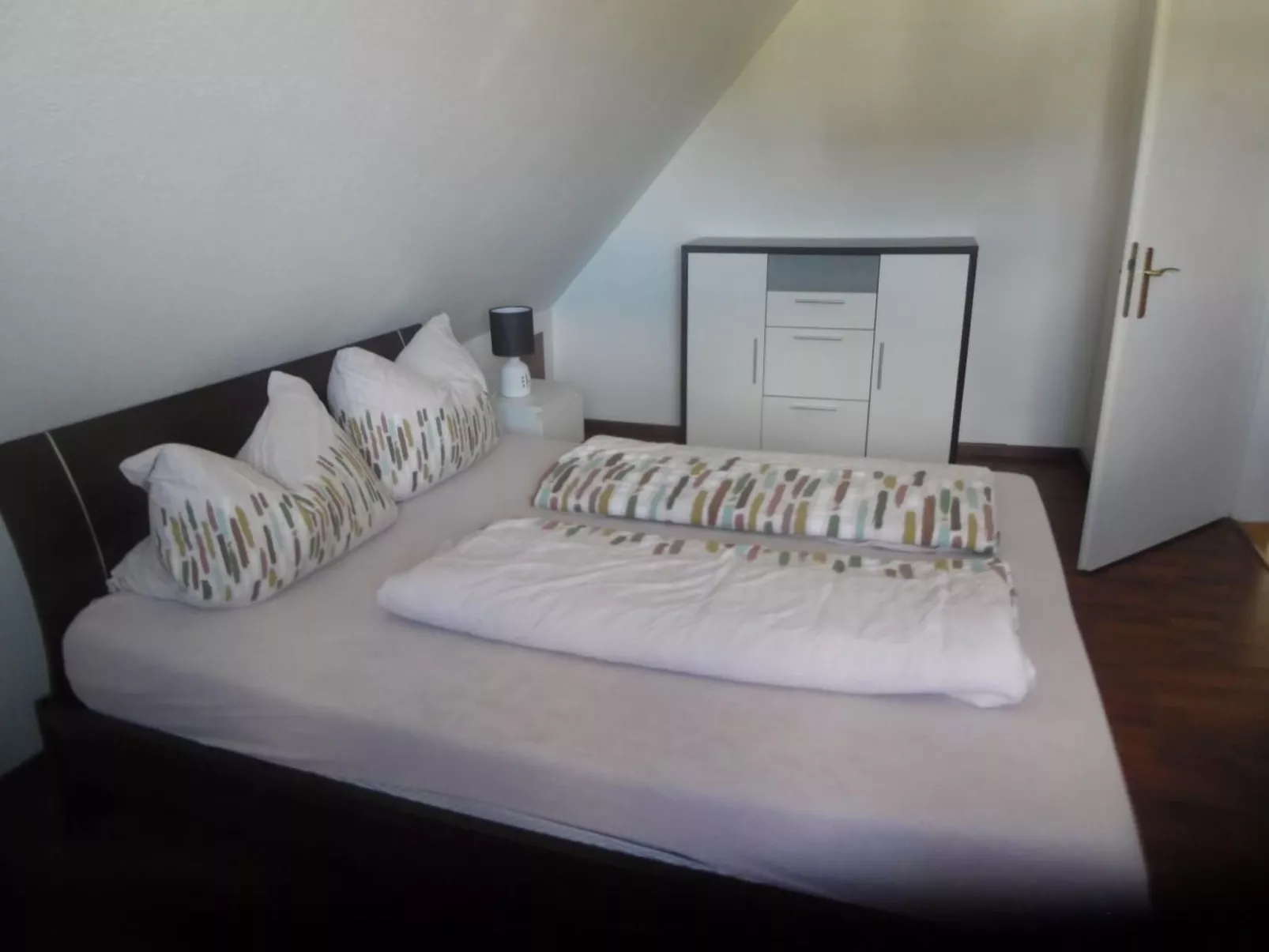 Mit Garten und Stellplatz-Image-tags.info