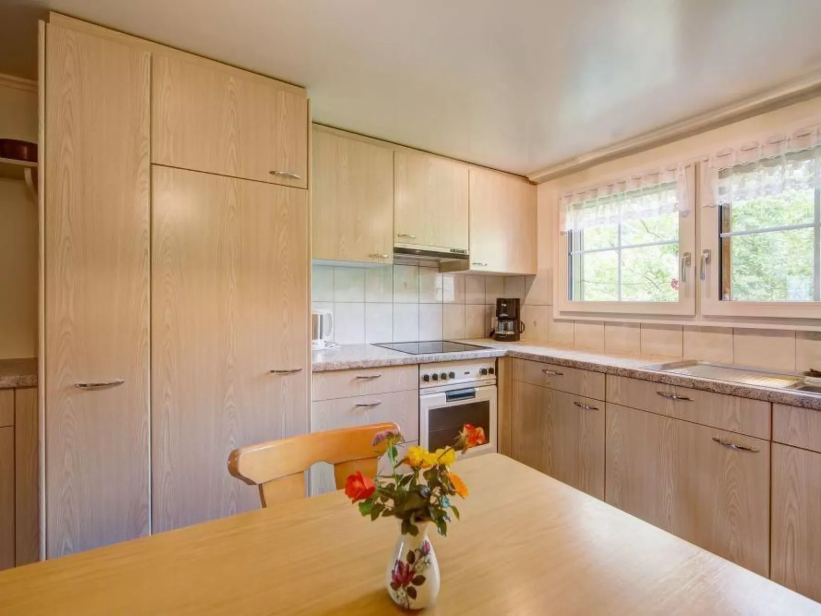 Hautle-Image-tags.info