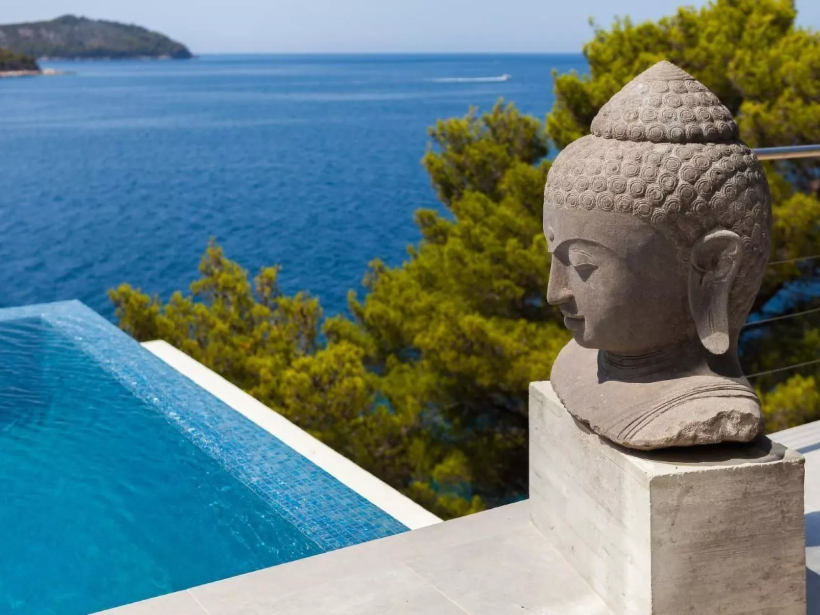 Villa Style and Sea-Buiten