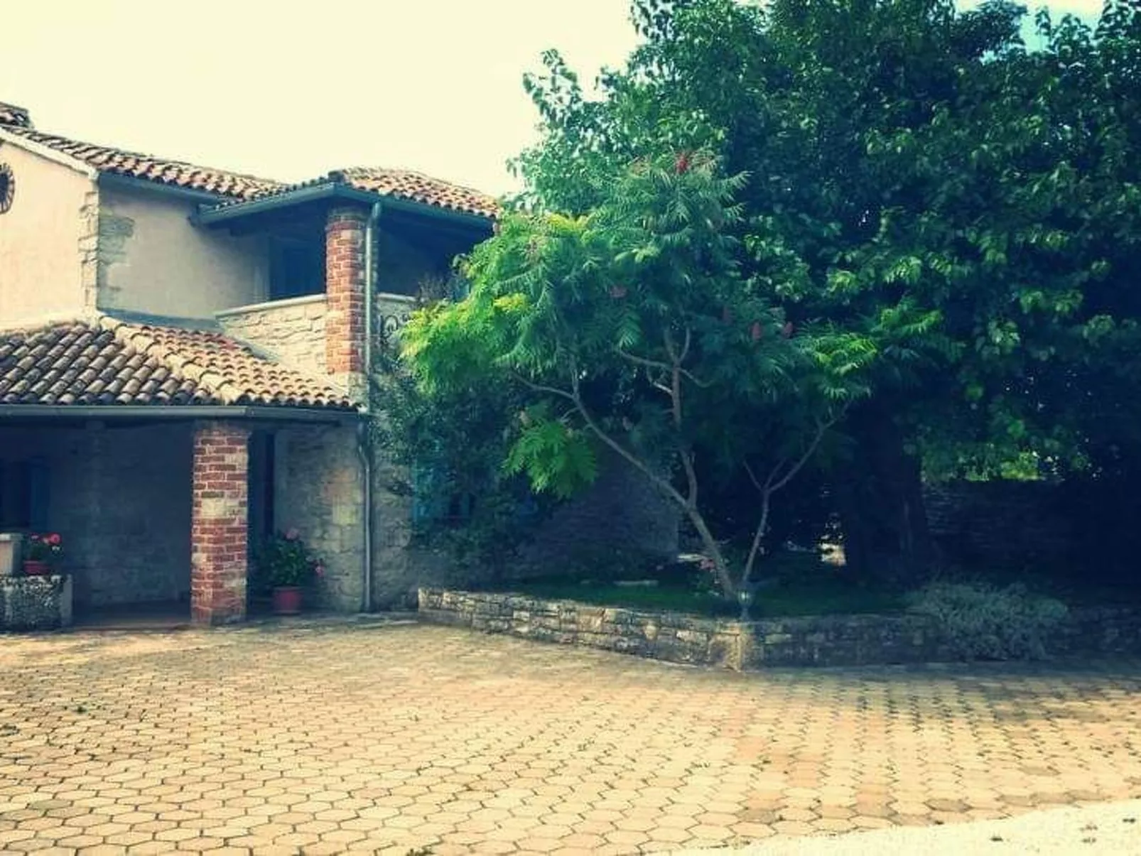 In Radići mit Privatem Pool-Buiten