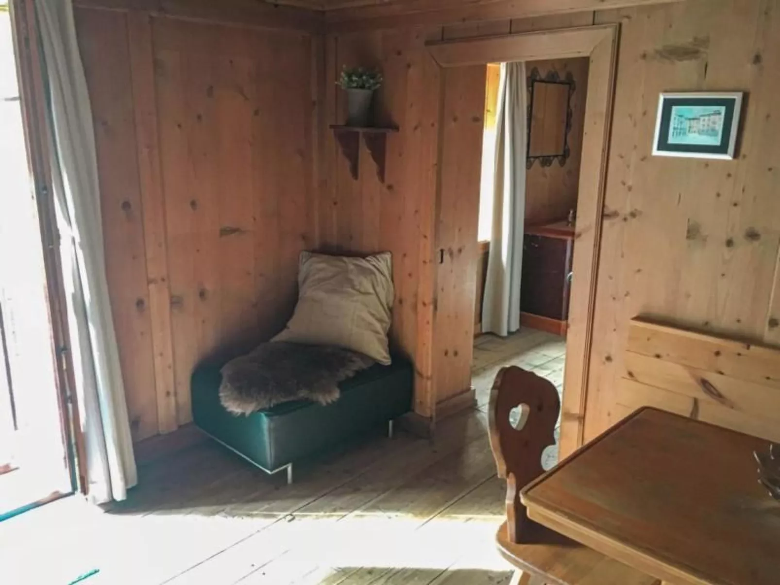 Maiensäss 5.5 Zi. freistehend und romantisch-Binnen