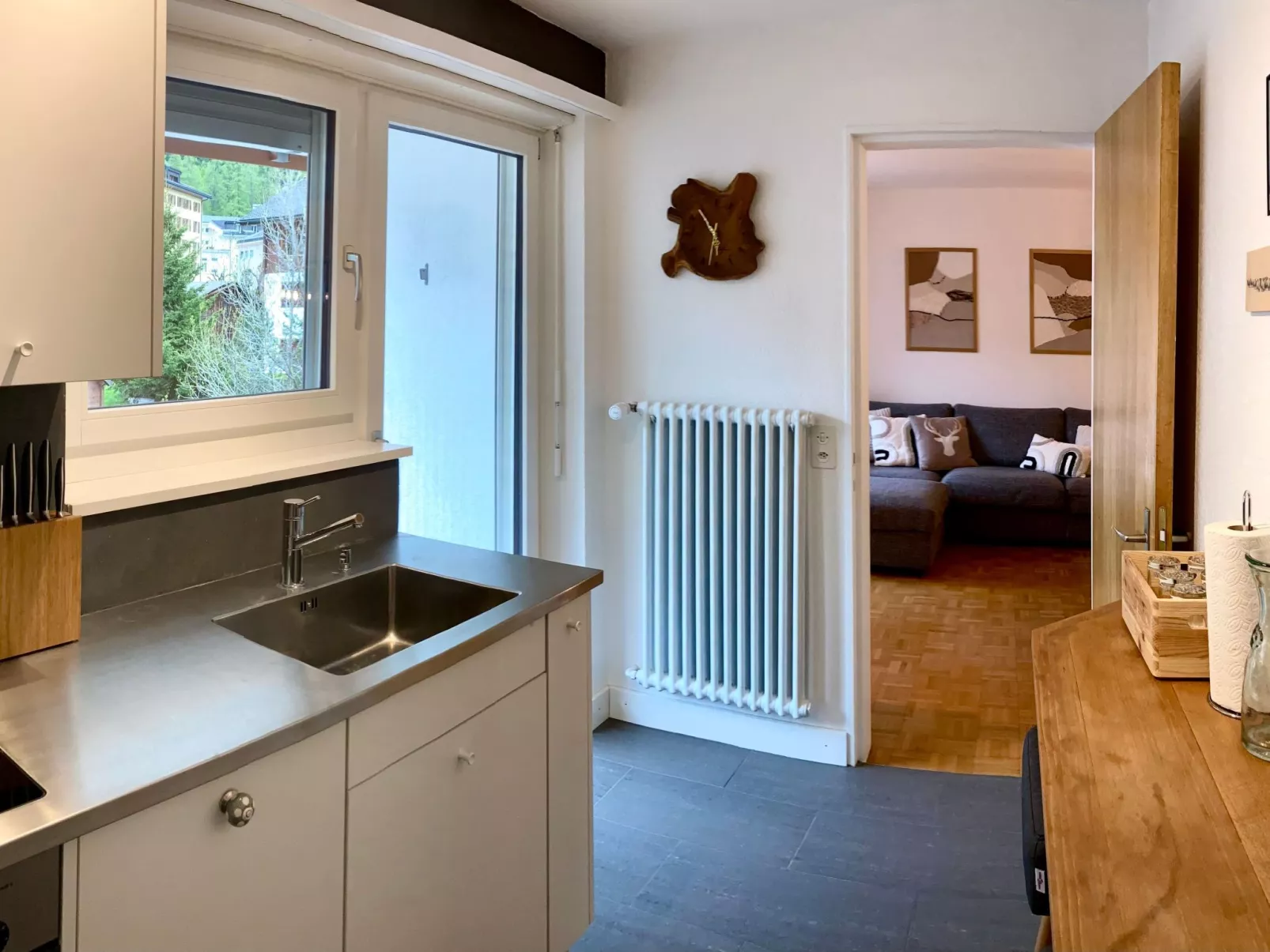 Geräumiges 3.5-Zimmer - Zentral - Balkon - Haus Dala-Binnen