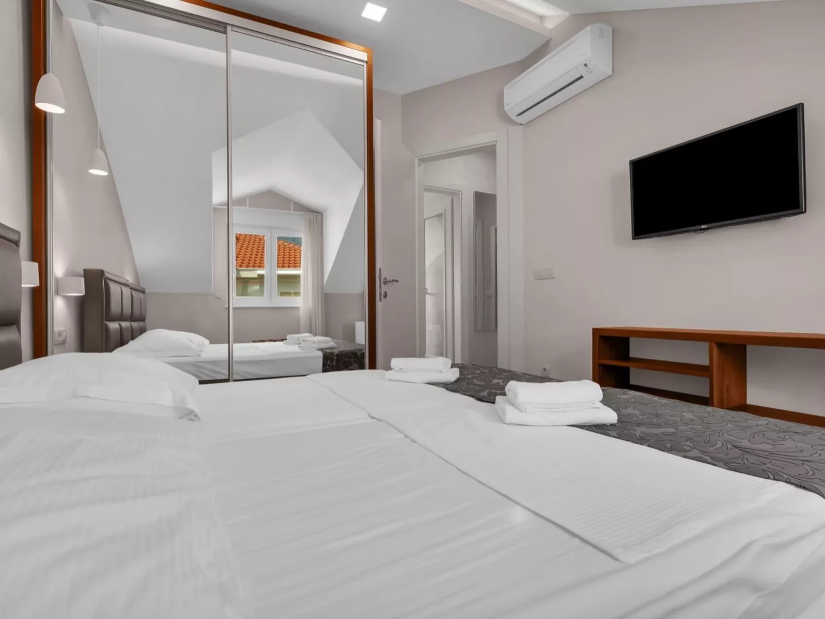 Brotis - apartment with sea view-Binnen