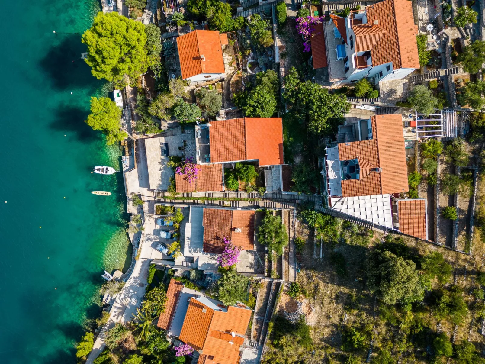 Villa Tudor mit atemberaubender Aussicht-Buiten