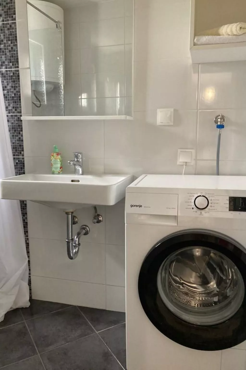 Villa Dražica mit beheiztem Pool - ruhige Lage-Binnen