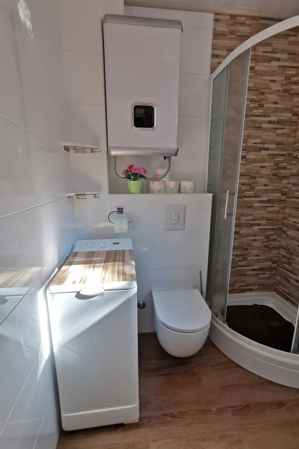 Apartment Bella mit Balkon und Terrasse in Necujam-Binnen