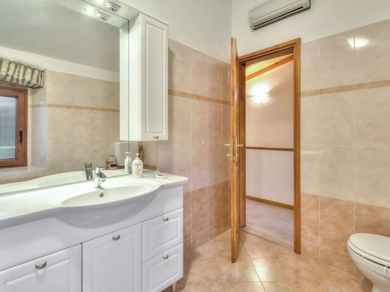 Das Haus im Wald-Image-tags.info