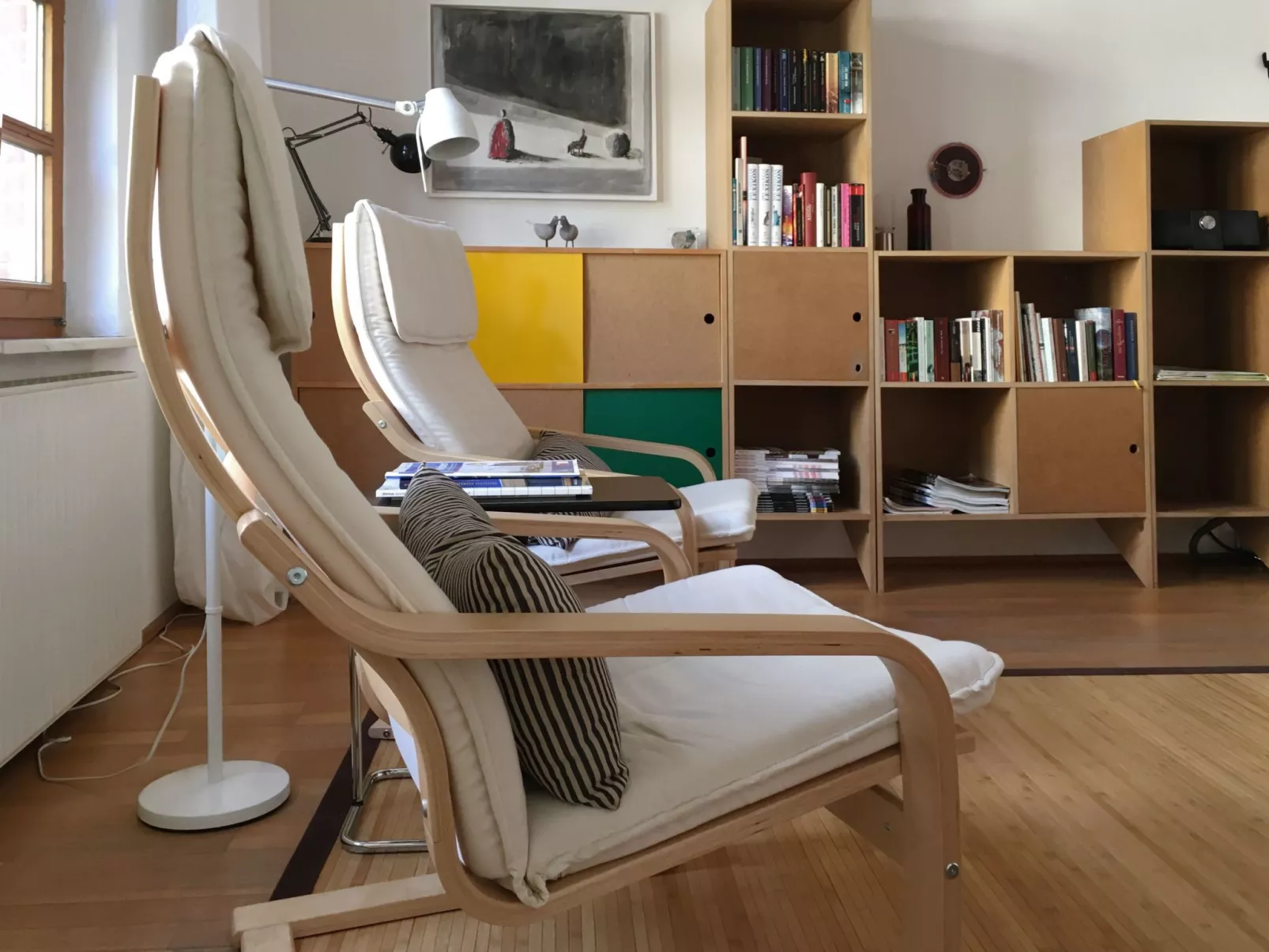 Zentrale Wohnung mit Klavier, Kunst und Design-Binnen