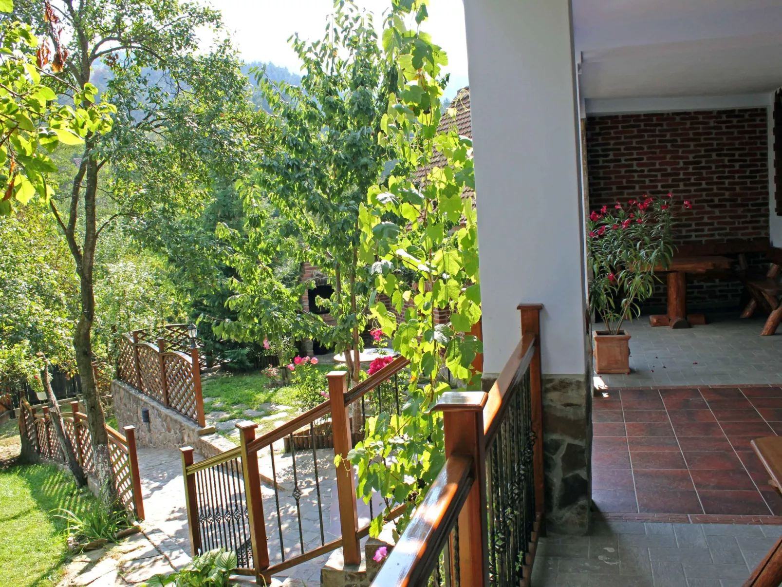 Casa Crina - rustikale Ferienvilla in Siebenbürgen-Buiten