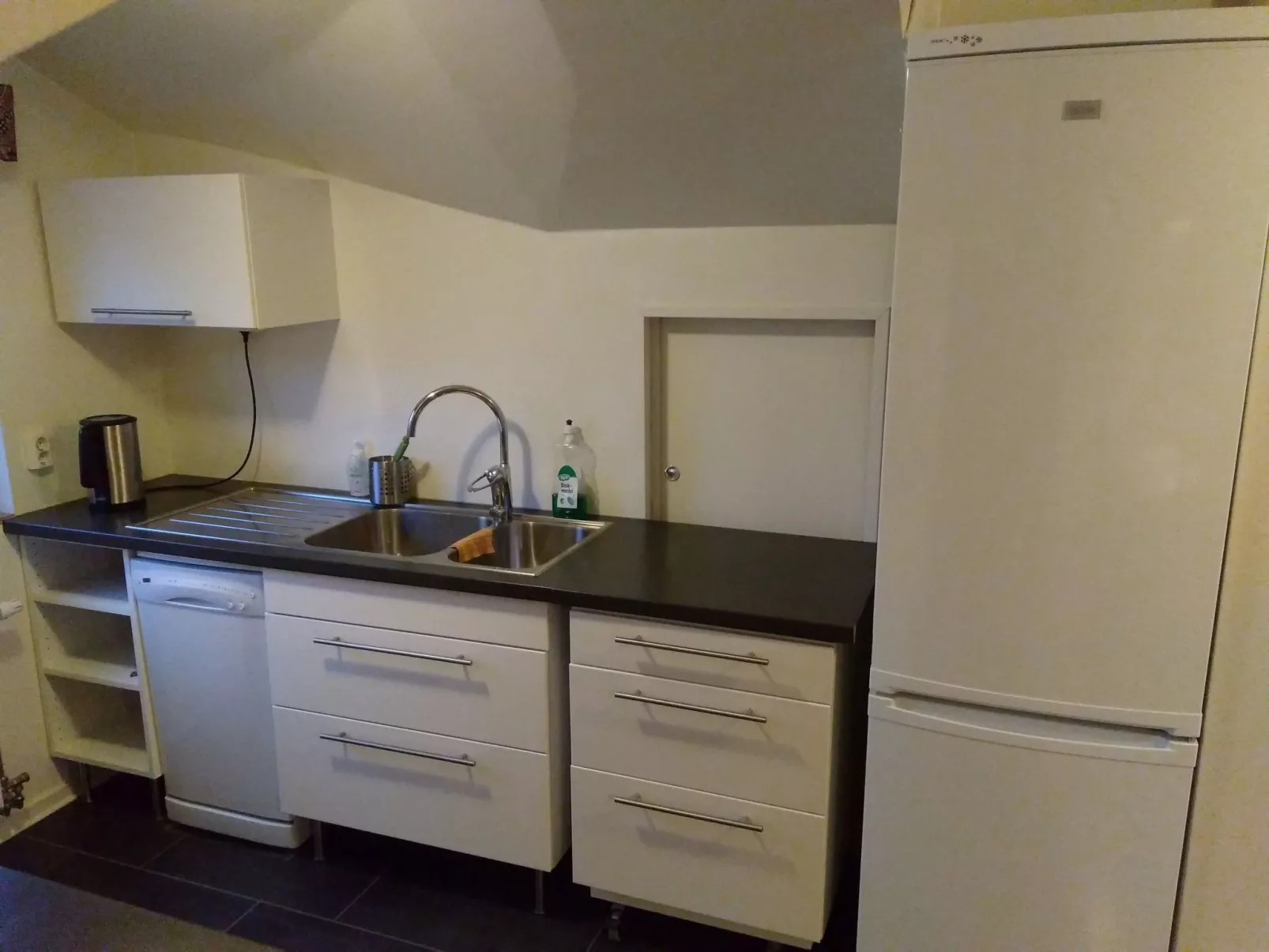 Mit Blick auf das Wasser-Binnen