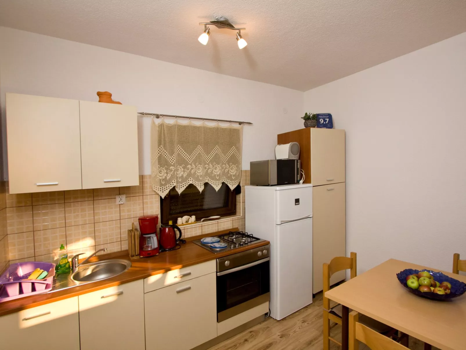 Mit Garten, Grill und Terrasse-Binnen