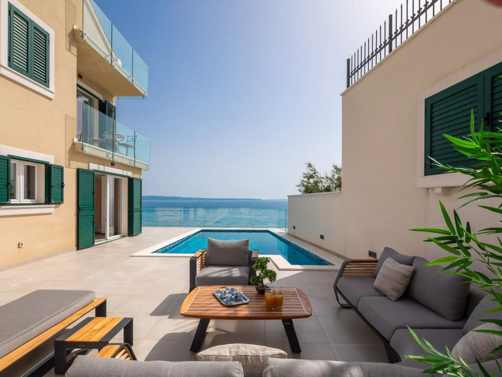 Epetium Beach Villa-Binnen