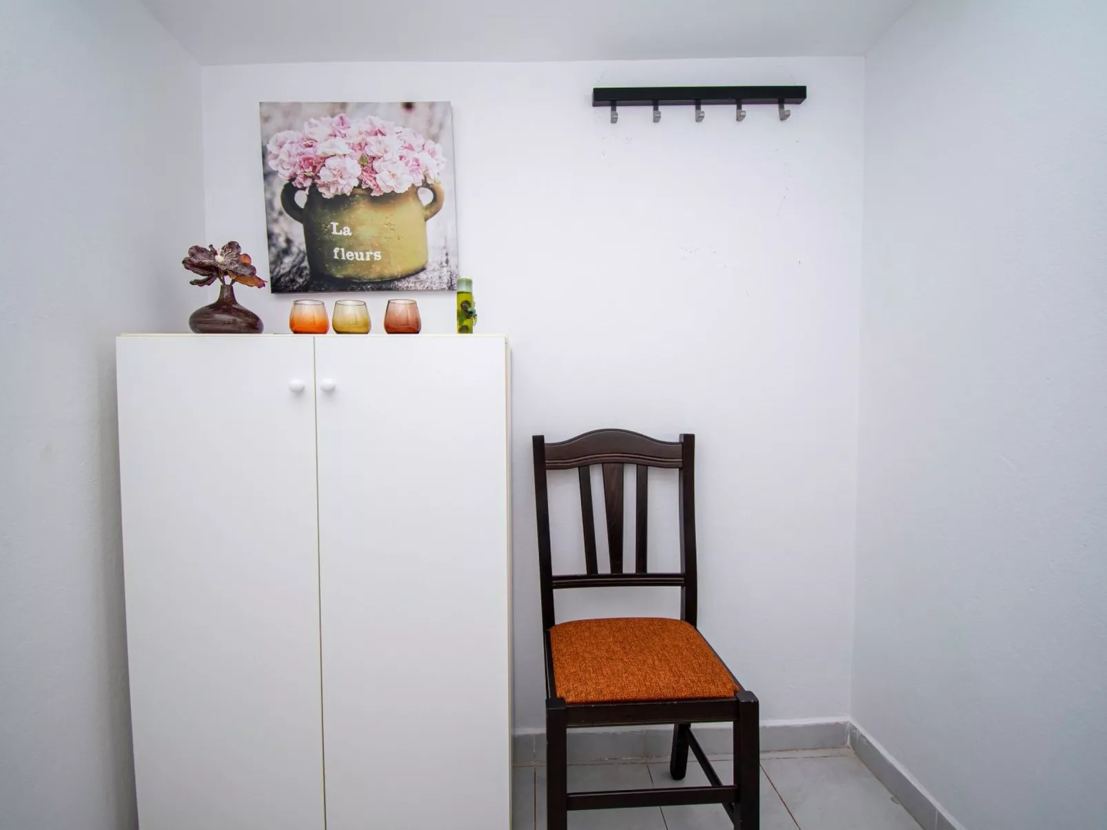 Ruhig und gemütlich 2BR Wohnung in der Nähe des Strandes-Binnen