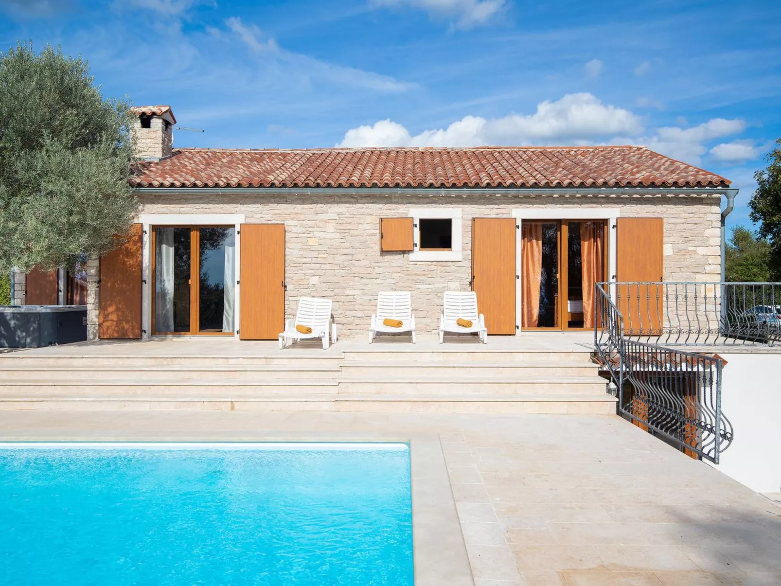 Haus in Bertoši mit privatem Pool-Image-tags.info