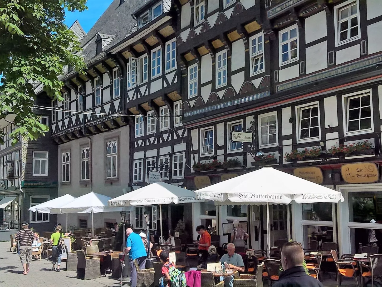 Großzügige Wohnung mit Bergblick im Haus Hopfe-Image-tags.info