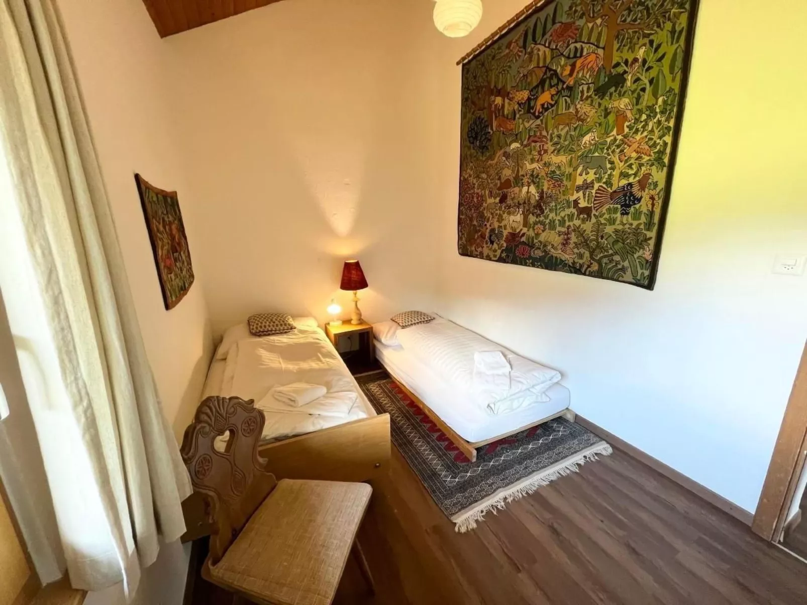 Chesa Calderas-Binnen